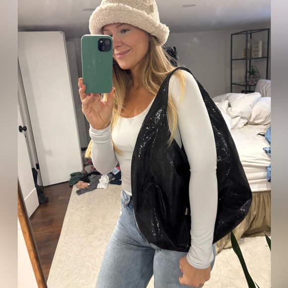 NINE WEST faux suede purse - Picture 6 of 6